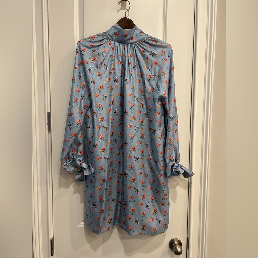 ANN MASHBURN 100% Silk Blue Floral Dress